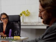 Brazzers - Alexis Tae Tries Out Her Dildo At Work But Steve Holmes Prefers To Use His Fingers & Dick 2/16