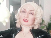 Lesbian FaceFuck and cuckold Video 16/16