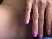 Milf shaves her pussy with a razor. exposes her clitoris. Then she cums very loudly on the couch 7/16