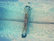 Swimming pool erotics with Sophie Murena 3/16