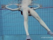 Sexy swimsuit with tattoos babe Roxalana Cheh underwater 15/16