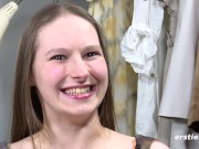 Nadine lässt uns bei ihren privaten Orgasmen zusehen 16/16