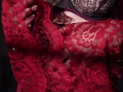 Strip tease sensuel en ombre et lumière 5/16