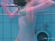 Pink swimsuit babe with tatts Roxalana Cheh underwater 9/16