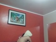 mi sexi amante me hace una mamada luego de bañarse 15/16