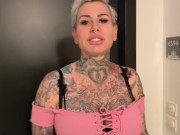 Im Hotelflur geile Milf gefickt 7/16