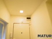 MATURE4K Horny wireman has his first sexual experience with busty mature 4/16