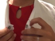 Une petite faim ? L’infirmière tire son lait ! 16/16