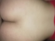 Me hace una mamada hasta que no soporta y me pide que la folle ! 15/16