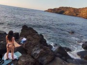 'Mi esci le minne?!' Bocchino sulla scogliera al mare 14/16