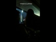 chica desconocida me da unos centones en el auto bus en publico REAL LA GRABE 