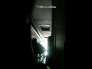 chica desconocida me da unos centones en el auto bus en publico REAL LA GRABE 