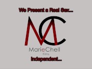 Sempre que vou jogar League of Legends minha esposa gostosa vem e me cavalga com o cú ! 1/16