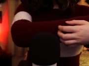 • Cute Sweater Scratching • 2/16