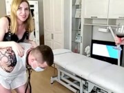 Секс-раб попал в рай, две сексуальные сучки делали с ним всё что хотели 5/16