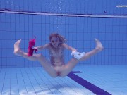 Elena Proklova shows how sexy can one be alone in the pool 10/16