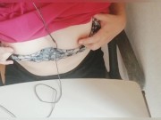 【人妻チャットオナニー】最後は触ってないのに画面越しで舐められていっちゃう敏感な奥さん。【ブログ見てね♪】 5/16