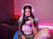 ORGASMIC ASMR GORGEOUS BABE LICKING AND SUCKING. HONEY HAZE 2/16