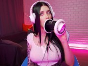 ORGASMIC ASMR GORGEOUS BABE LICKING AND SUCKING. HONEY HAZE 7/16