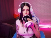 ORGASMIC ASMR GORGEOUS BABE LICKING AND SUCKING. HONEY HAZE 8/16