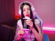 ORGASMIC ASMR GORGEOUS BABE LICKING AND SUCKING. HONEY HAZE 9/16