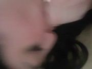 Lo invito a pasar y me coje 13/16