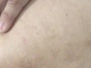 Se lo mamo rico y me trago todo su pene en mi boca para luego montarme a cabalgar y tener Orgasmos  12/16