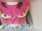 【人妻チャットオナニー】ブラを脱いで服の上から乳首をいじって最後は盛大にイっちゃうイケナイ奥様【ブログ見てね♪】 7/16