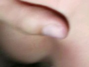 Трахаю блонди сучку в машине и незаметно снимаю. Стонет и скачет на моем большом хуе 12/16