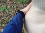 Красивая цыпочка попалась в лесу 8/16