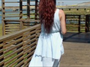 public flashing upscirt on the street 14/16