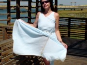 public flashing upscirt on the street 2/16