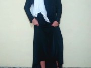 Busty chechen girl in hijab gets fun and bursts a balloons with high heels 13/16