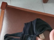 Cuckold clean girlfriend pussy after sex with stranger on the beach. Creampie 8/16