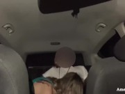 Scopo forte la mia fidanzata in auto alla fine del turno di lavoro 3/16