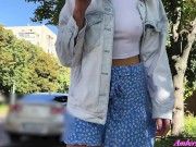 Hot Girl Fingering Pussy in the Back of a Car during a Date 1/16