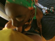 J'AI RAMENÉ CHEZ MOI UNE AUTOSTOPPEUSE TOURISTE AU HASARD DANS LA RUE POUR LA BAISER 7/16