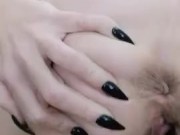 Kiki Deez Gets Horny In Nature Then Cums and Pees 12/16