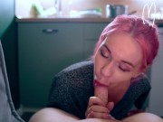 Сучка не хотела мыть посуду, и пришлось просить сводного брата 9/16