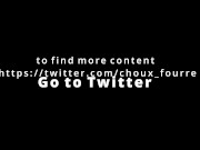 Couple d'étudiants se détends après les cours 16/16