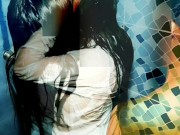 ESPIO A MI MEJOR AMIGA EN LA DUCHA Y TERMINO FOLLANDO SU CULO ( CASI NOS CACHAN) 1/16