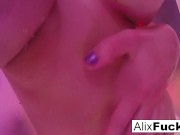 Sexy shower with Alix Lynx 14/16