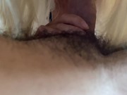 Ma belle-sœur blonde timide se prend une éjac dans la bouche et continue de me sucer 12/16