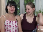 Nadine & Marie schenken einander ein klitorales Erdbeben 3/16