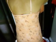 Зрелая дама с пышными формами в примерочной 2/16