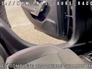 Uber challenge - je me fais baiser par mon chauffeur Uber !! Il se vide les couilles sur mon visage! 13/16