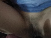 a la HERMANA de mi ESPOSA , le ENCANTA quedarse EN NUESTRA CASA 15/16