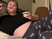 ALICE EATS: BBW CRAVES HER BOYFRIEND AND VORES HIM 9/16