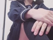 【盗撮】がパンツ丸見えでスマホいじってる所を盗撮した 1/16