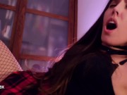 Ouija: Follada por un espíritu 8/16